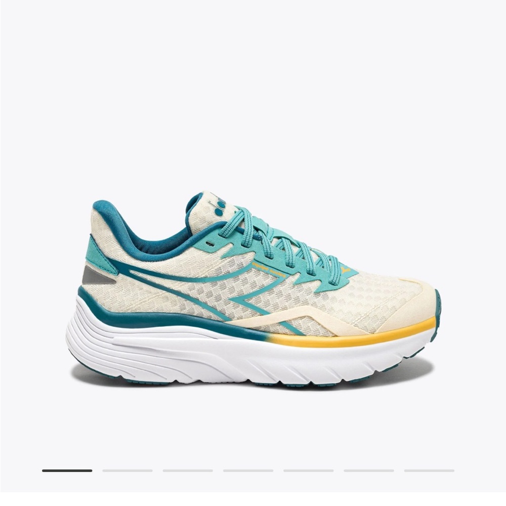 Diadora Nucleo Running Shoes